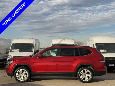 Used 2023 Volkswagen Atlas SE image 3