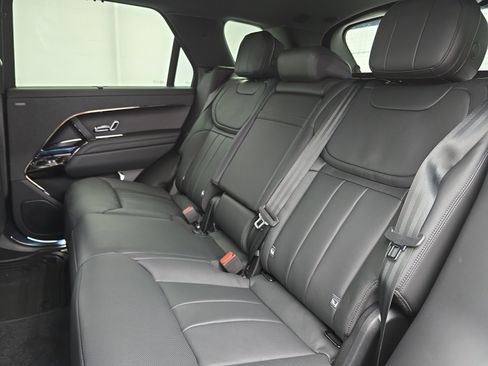New 2025 Land Rover Range Rover Sport Dynamic SE image 14