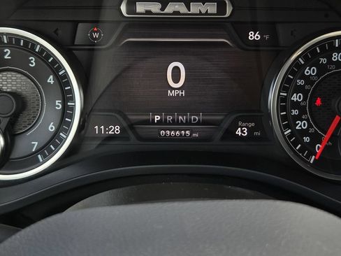 Used 2024 RAM 1500 Big Horn AWD/4WD image 20