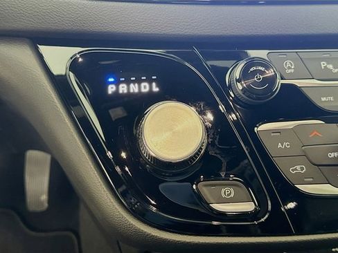 New 2026 Chrysler Voyager LX FWD image 19