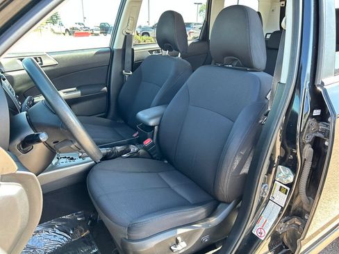 Used 2011 Subaru Forester 2.5X Premium w/ All-Weather Pkg AWD/4WD image 14