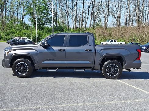 Used 2024 Toyota Tundra SR5 w/ SR5 Convenience Package AWD/4WD image 7