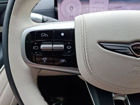 Certified 2026 Genesis GV80 3.5T Prestige AWD/4WD image 17