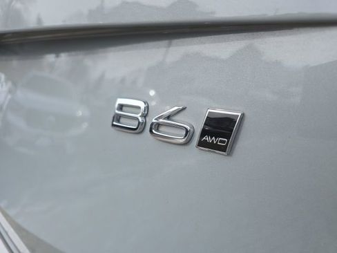 Certified 2024 Volvo XC90 B6 Plus w/ Protection Package Premier image 15