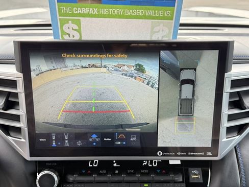 Used 2024 Toyota Tundra Platinum image 27