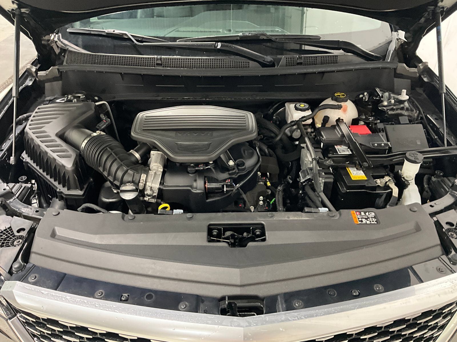 Used 2024 Cadillac XT6 Premium Luxury AWD/4WD image 13