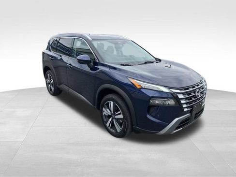Used 2026 Nissan Rogue SL AWD/4WD image 8