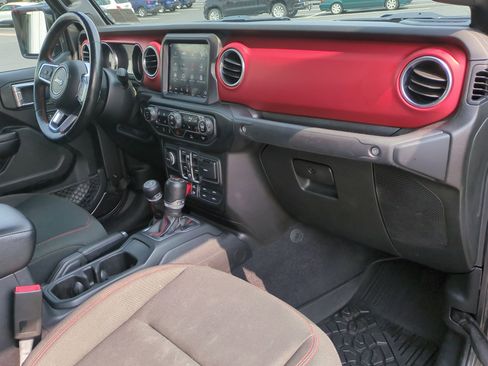 Used 2020 Jeep Gladiator Rubicon image 29