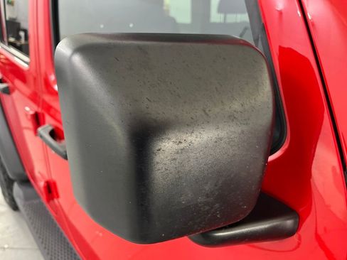 Used 2018 Jeep Wrangler Unlimited Sport S image 46