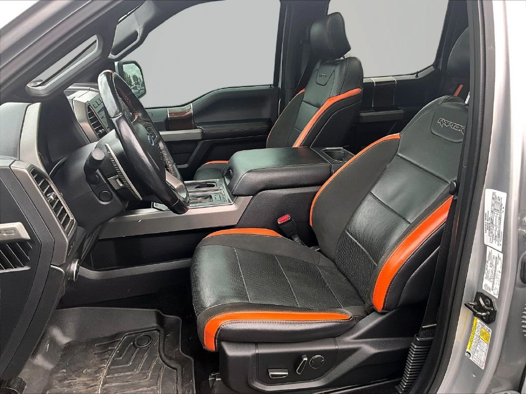 Used 2017 Ford F150 Raptor w/ Equipment Group 802A Luxury AWD/4WD image 26