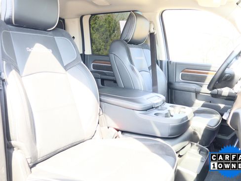 Used 2024 RAM 2500 Laramie AWD/4WD image 19