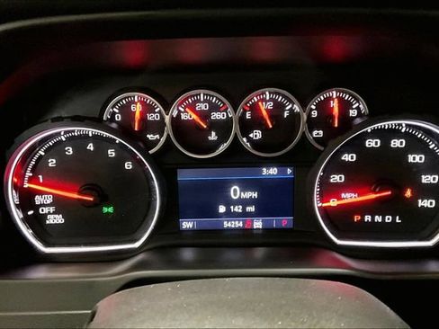 Used 2019 Chevrolet Silverado 1500 LT w/ All-Star Edition AWD/4WD image 23