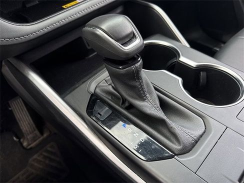 Used 2023 Toyota Highlander XLE image 21