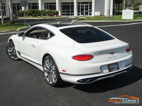 Used 2023 Bentley Continental GT V8 image 50