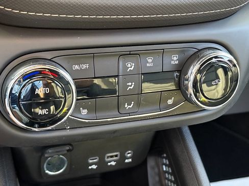 Certified 2023 Chevrolet TrailBlazer ACTIV w/ Convenience Package AWD/4WD image 16