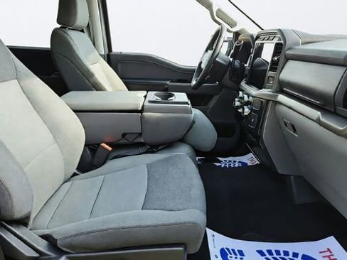 Used 2024 Ford F150 XLT AWD/4WD image 24