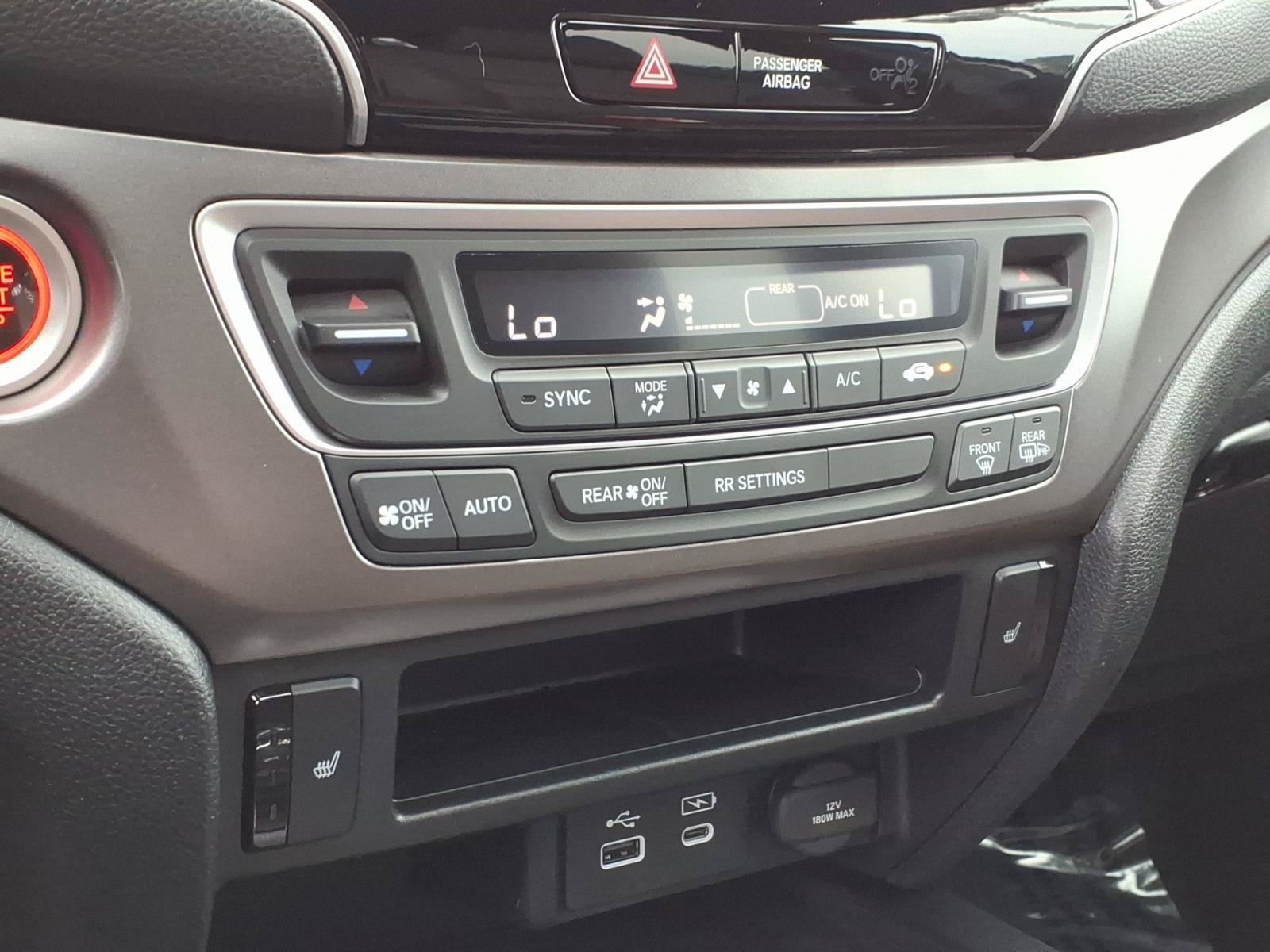 Certified 2025 Honda Passport EX-L image 21