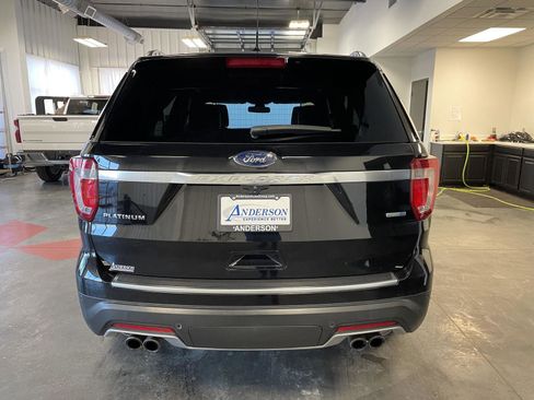 Used 2019 Ford Explorer Platinum image 8