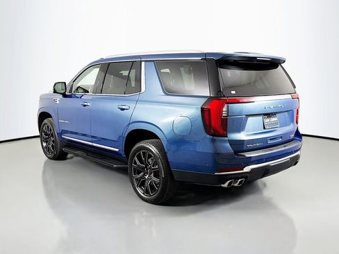 Used 2025 GMC Yukon Denali w/ Advanced Technology Package AWD/4WD image 5