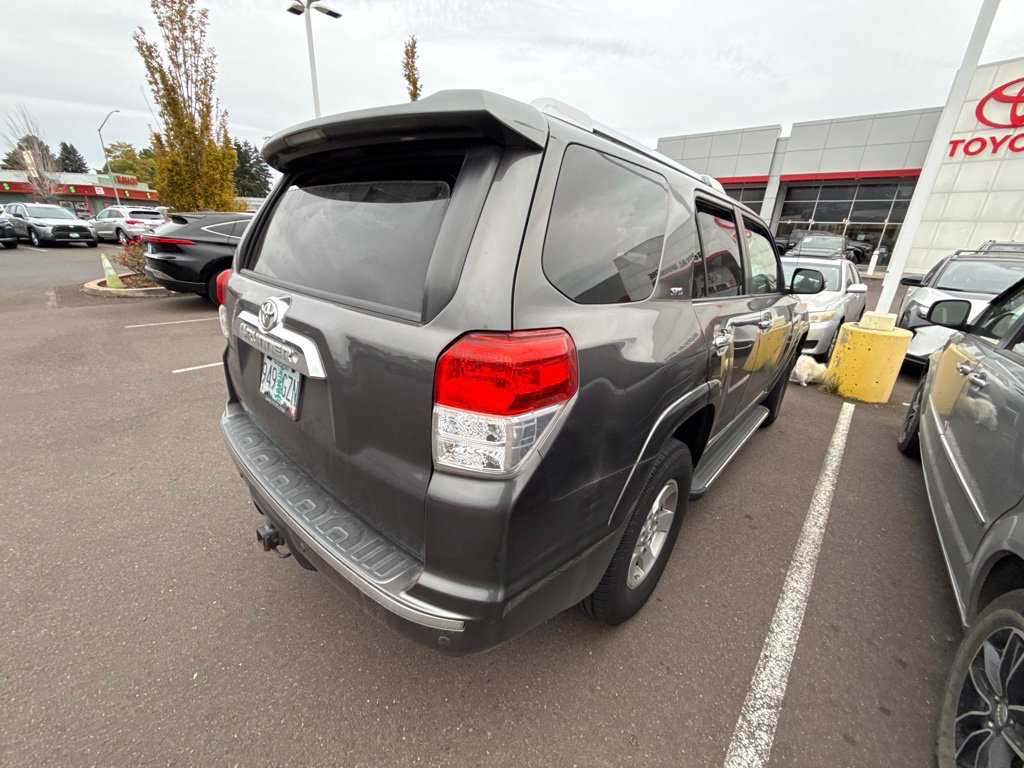 Used 2011 Toyota 4Runner SR5 AWD/4WD image 5