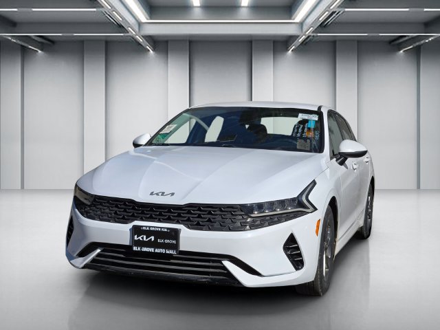 Used 2022 Kia K5 LXS FWD image 3