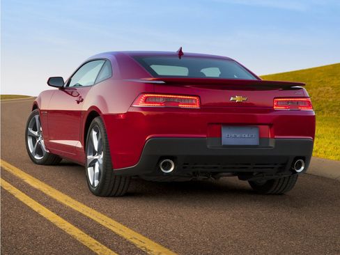 Used 2014 Chevrolet Camaro SS w/ RS Package RWD image 1
