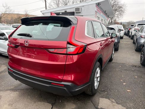 Used 2023 Honda CR-V LX image 6