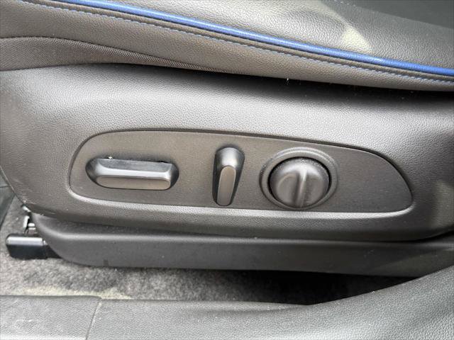 Used 2024 Buick Envista Sport Touring w/ Convenience I Package FWD image 21