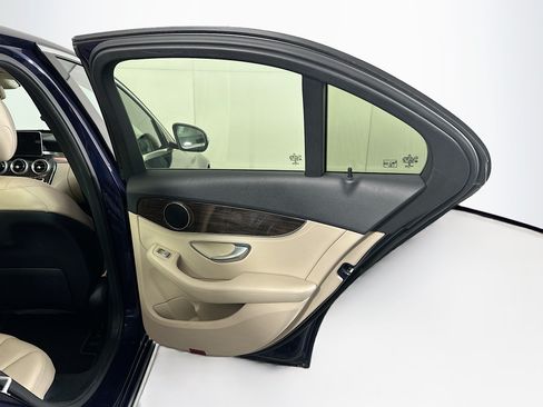 Used 2016 Mercedes-Benz C 300 Sedan image 31
