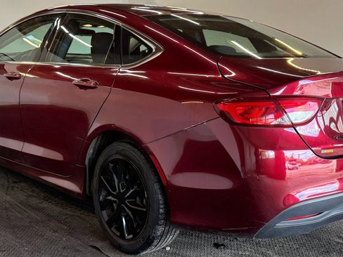 Used 2016 Chrysler 200 LX FWD image 7