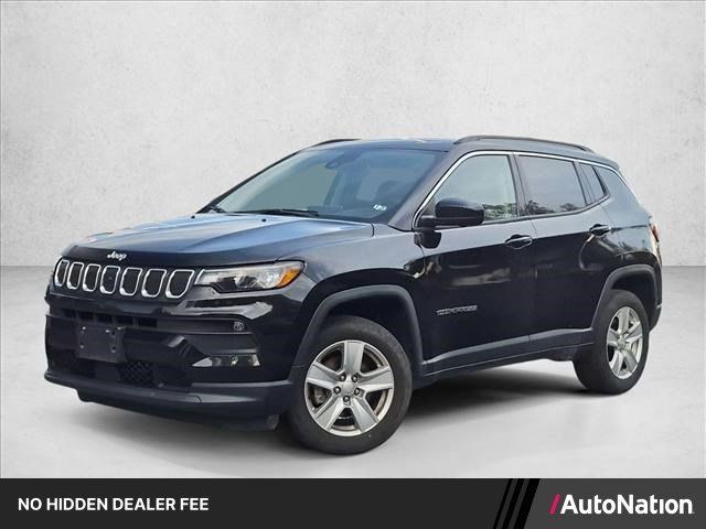 Used 2022 Jeep Compass Latitude w/ Sun and Sound Group AWD/4WD image 1