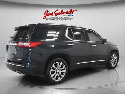 Used 2021 Chevrolet Traverse Premier AWD/4WD image 5