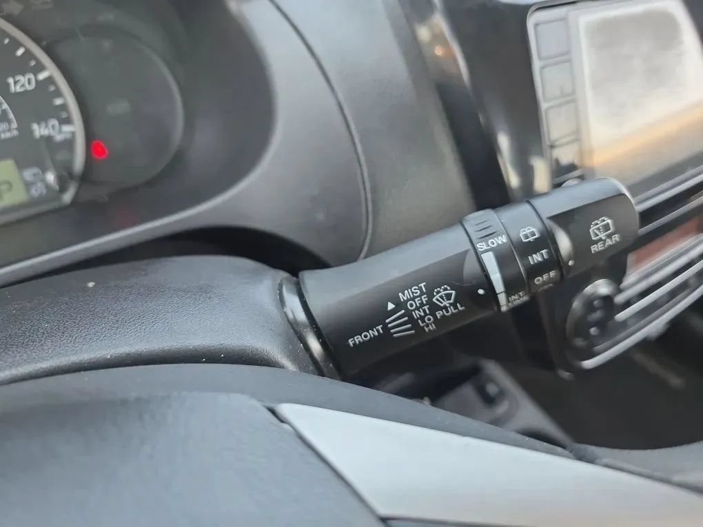 Used 2024 Mitsubishi Mirage ES FWD image 20