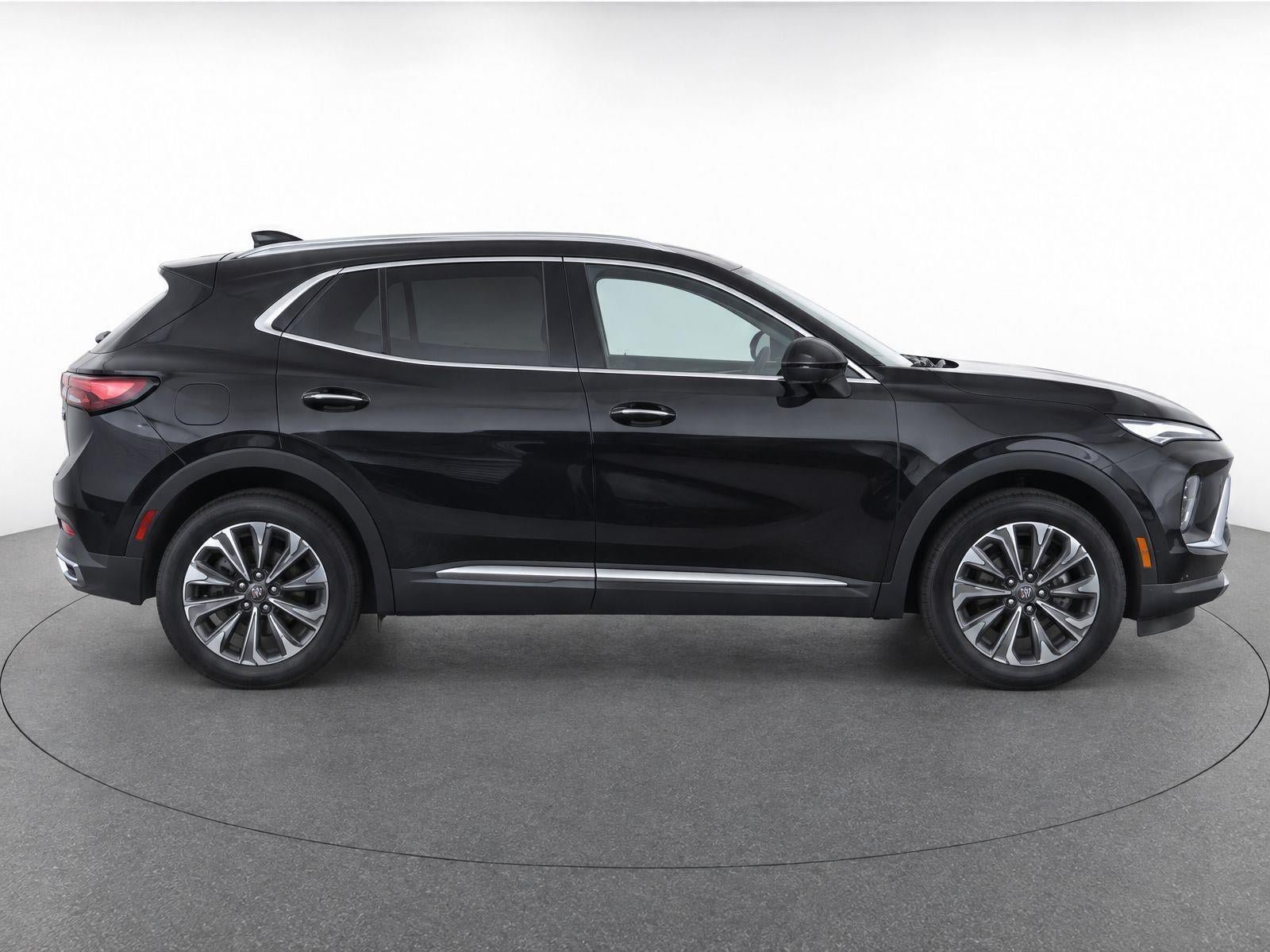 Used 2024 Buick Envision Preferred AWD/4WD image 4