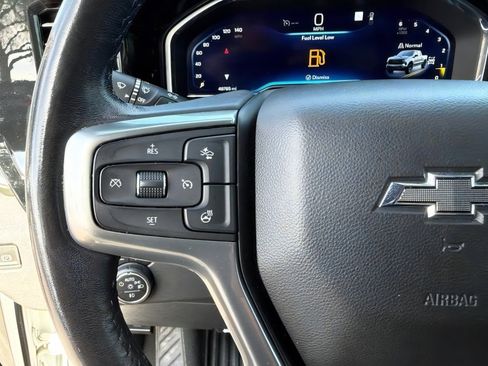 Used 2022 Chevrolet Silverado 1500 LT Trail Boss AWD/4WD image 32