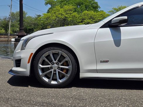 Used 2016 Cadillac ATS V w/ Carbon Fiber Package RWD image 10
