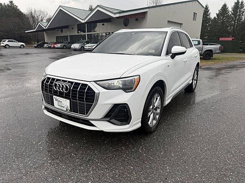 Used 2021 Audi Q3 2.0T Premium w/ Convenience Package image 1