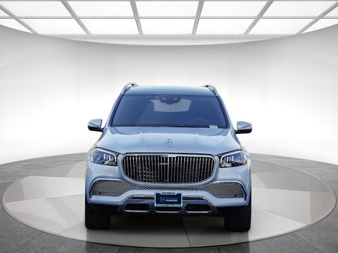 Used 2021 Mercedes-Benz Maybach GLS 600 4MATIC image 6