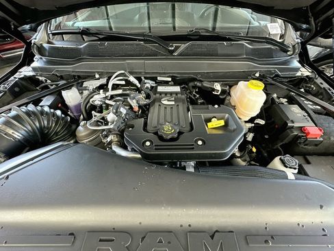 New 2026 RAM 5500 Tradesman w/ Chrome Appearance Group AWD/4WD image 16