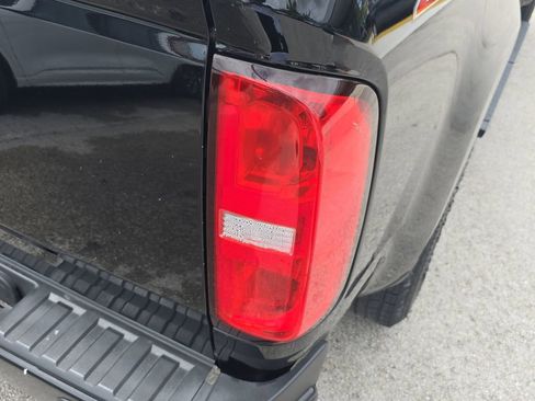 Used 2017 Chevrolet Colorado Z71 image 5