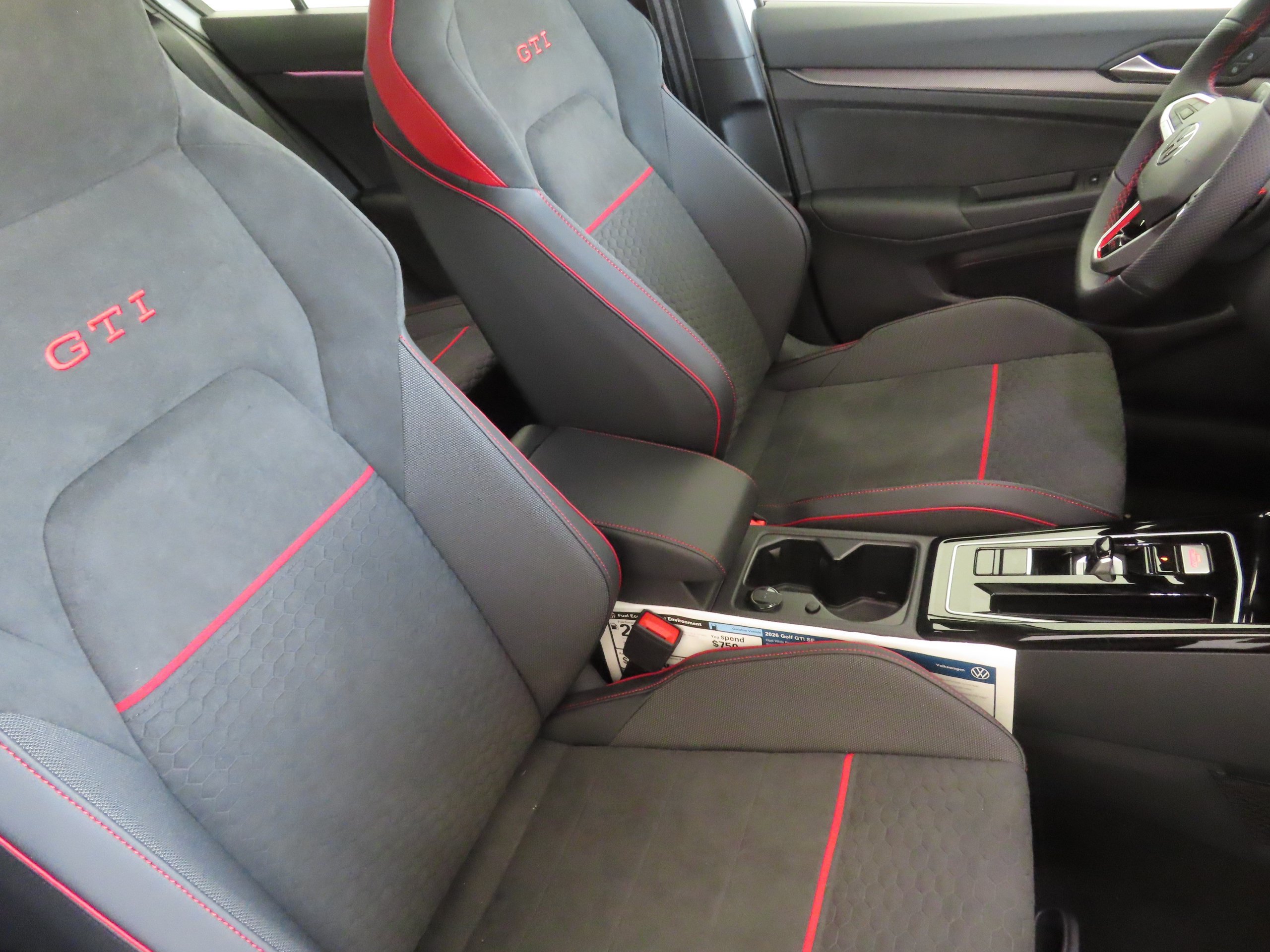 New 2026 Volkswagen GTI SE FWD image 26