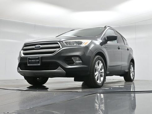 Certified 2019 Ford Escape SEL image 42