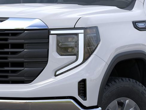 New 2026 GMC Sierra 1500 Pro image 13