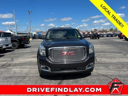 Used 2017 GMC Yukon Denali AWD/4WD image 2