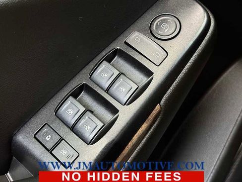 Used 2018 Chevrolet Tahoe LS image 37