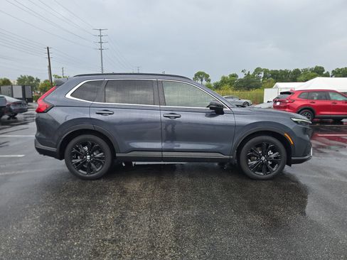 Certified 2024 Honda CR-V Sport Touring image 3