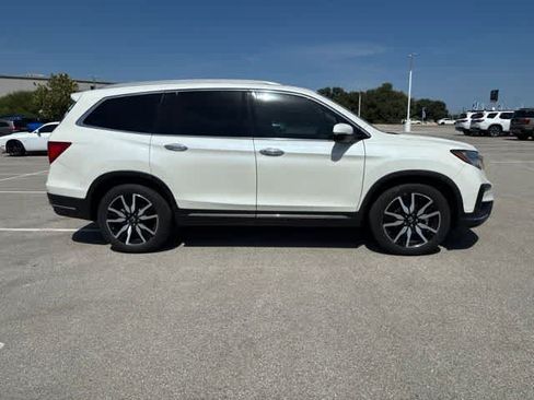 Used 2019 Honda Pilot Touring image 6