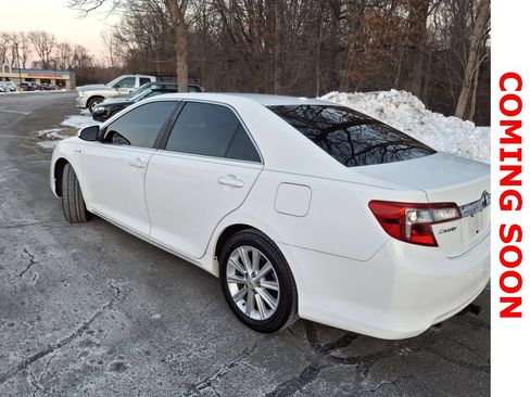 Used 2012 Toyota Camry XLE w/ Convenience Pkg image 6