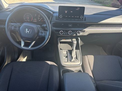 Used 2025 Honda CR-V LX image 14