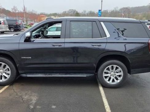Used 2025 Chevrolet Tahoe Premier image 2